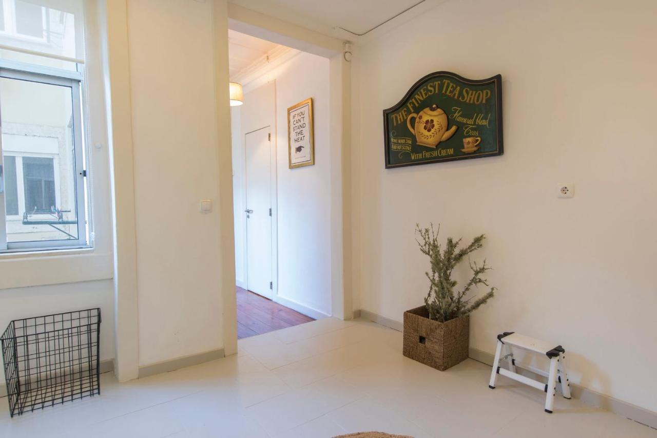 Lovelystay - Chiado 2 Bedroom Charm! リスボン エクステリア 写真